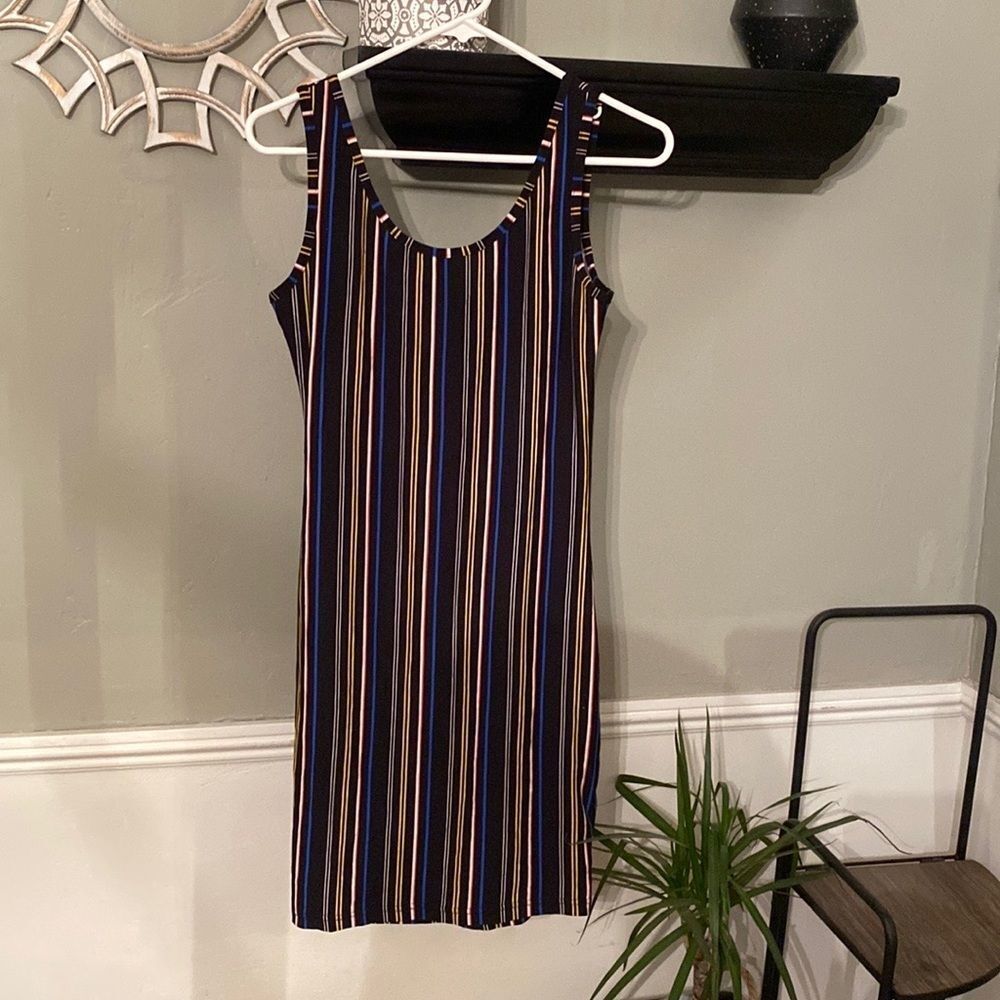 Peachy Girl Size Medium Striped Form Fitting Dress